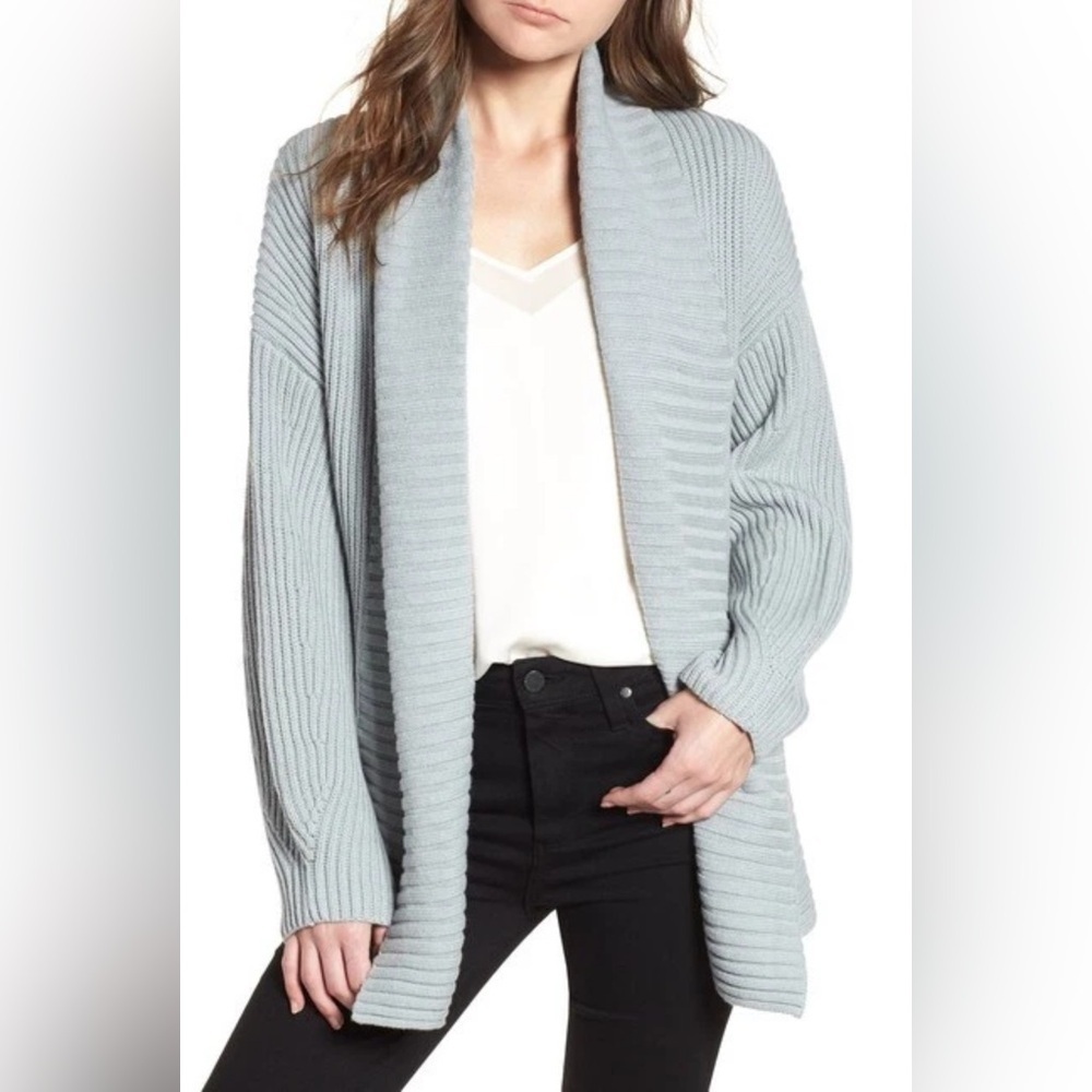 Trouve Grey/Blue Oversized Ribbed Cardigan Size Medium